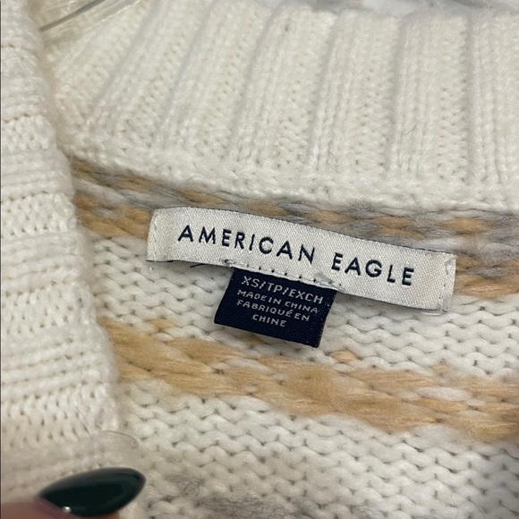AMERICAN EAGLE WOMENS SO SOFT CREWNECK SWEATER WHITE FAIR ISLE PATTERN XS - Picture 3 of 5